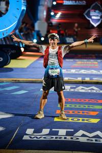 BIB: 9709
                            <button type="button" onclick="openModal(22751957)" class="btn btn-primary btn-sm float-right btn-popup" data-toggle="modal" data-target=".modal-high-quality">
                        <i class="fas fa-shopping-cart"></i> Add to Cart
                    </button>
                                            <button type="button" onclick="isThisMe(22751957, true)" class="btn btn-success btn-sm float-right btn-popup btn-isme hidden" data-toggle="tooltip" data-placement="bottom" title="นี่คือรูปของคุณใช่ไหม คลิกที่นี่เพื่อเอาเข้าอัลบั้ม">
                        <i class="fas fa-plus"></i> Add to album
                    </button>
                    <button type="button" onclick="isThisMe(22751957, false)" class="btn btn-warning btn-sm float-right btn-popup btn-isnotme hidden">
                        <i class="fas fa-ban"></i> Remove from album
                    </button>